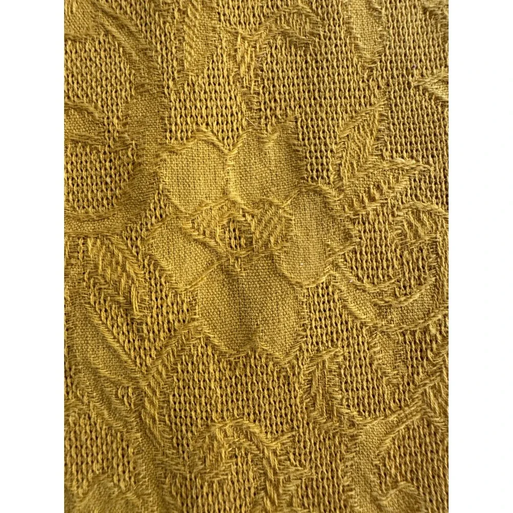 Vintage Mustard Yellow Floral Lace Tablecloth Retro Damask Mesh 66x48 Small Flaw